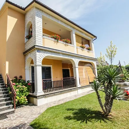 Cvitan 1. Floor 포레치