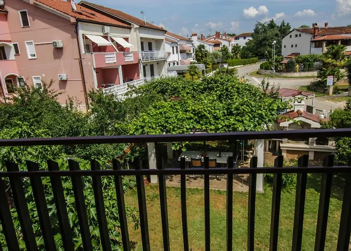 Cvitan 1. Floor 포레치