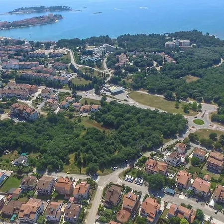 Cvitan 1. Floor Apartmán *