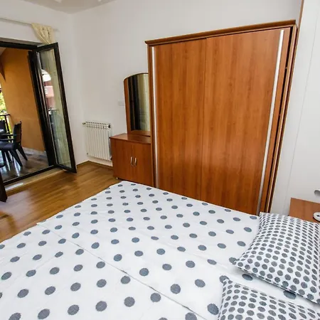 Cvitan 1. Floor * Porec
